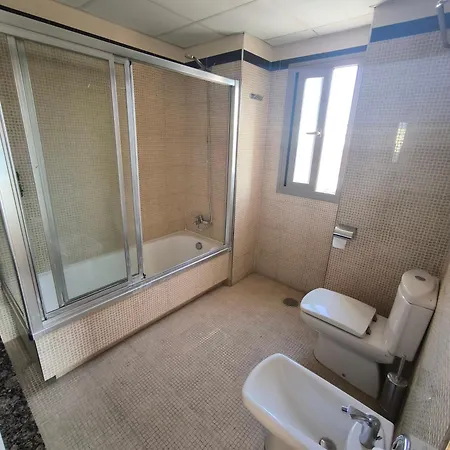 Family Spacious Apartment, Terrace, Kitchen, City View, Free Parking And Wifi Benalmádena Exterior photo