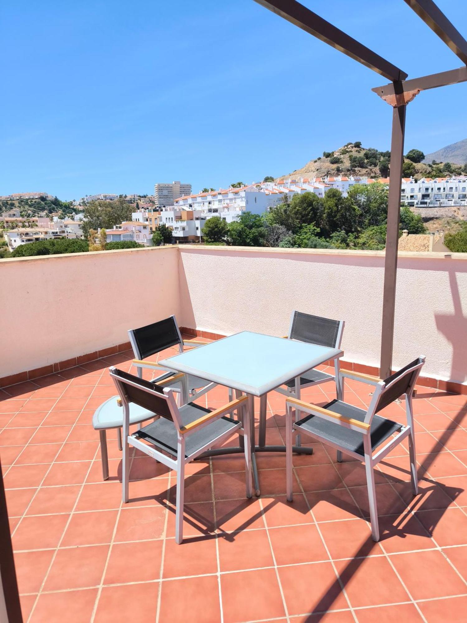 Appartamento Family Spacious Apartment, Terrace, Kitchen, View, Free Parking And Wifi