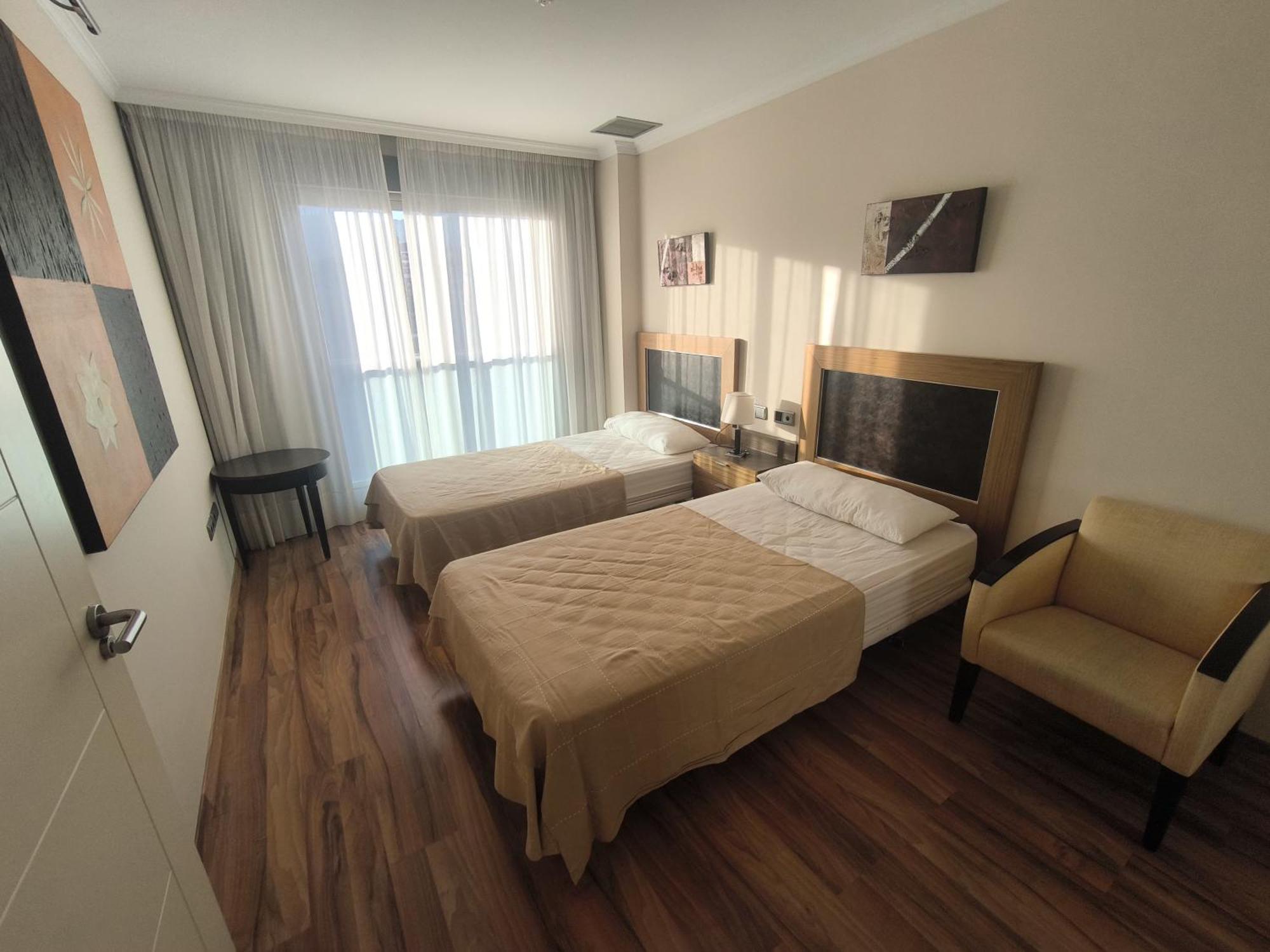 Appartamento Family Spacious Apartment, Terrace, Kitchen, View, Free Parking And Wifi Benalmádena